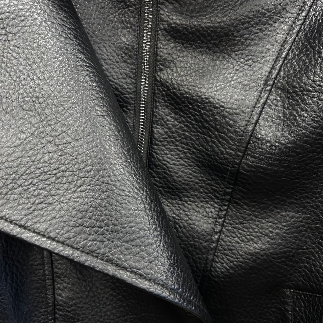 빈티지 하이넥 사선 크롭 비건 레더 봄버자켓 상품이미지3