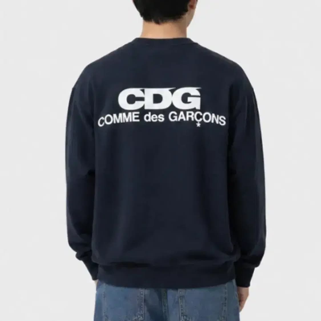 [정품] CDG 꼼데가르송 굿디자인숍 빅로고 맨투맨 네이비 L 상품이미지1