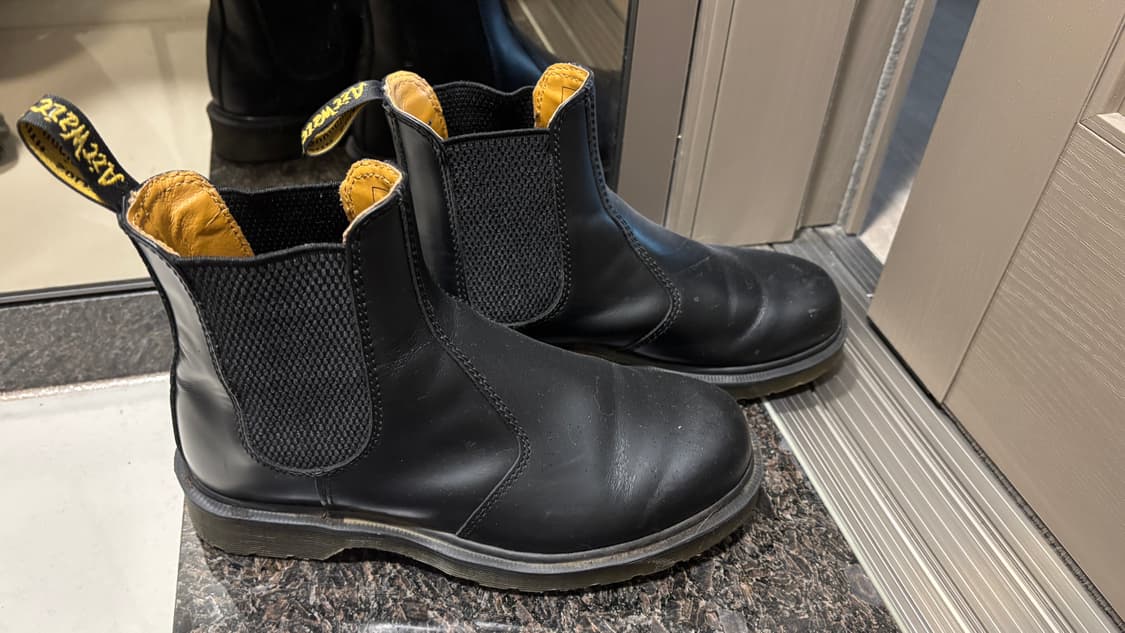 닥터마틴 첼시부츠 상품이미지1