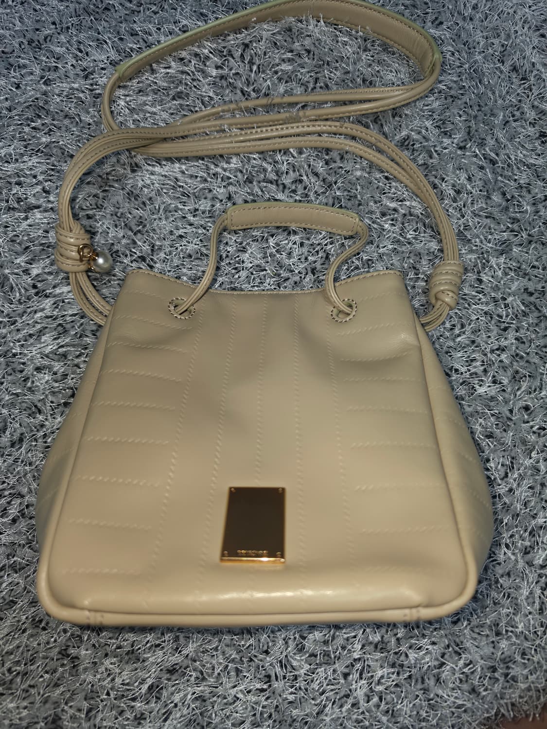 쿠론 디몬드 플랑 크로스백 상품이미지1