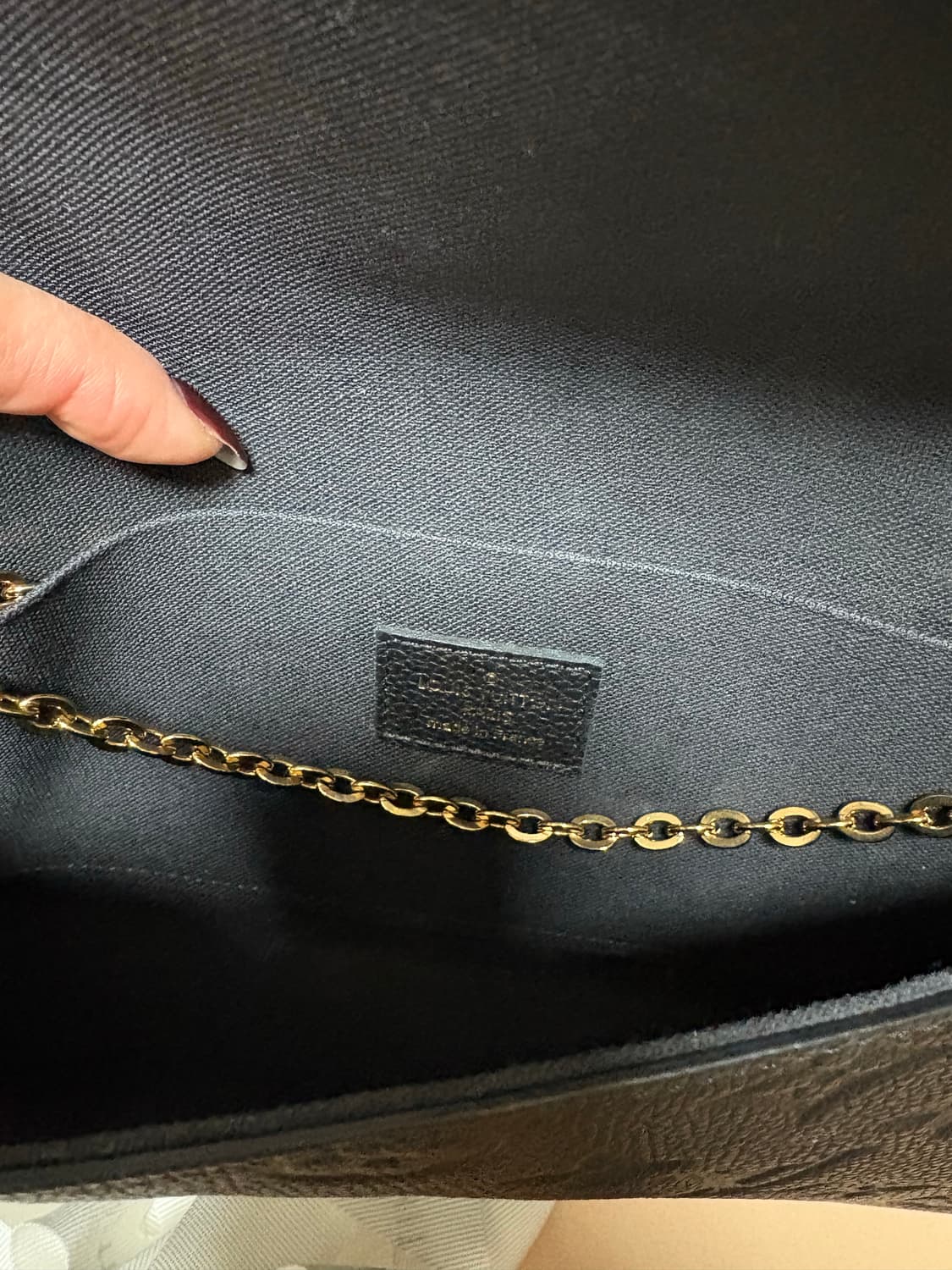 루이비통 포쉐트 펠리시 앙프렝뜨 블랙 상품이미지4