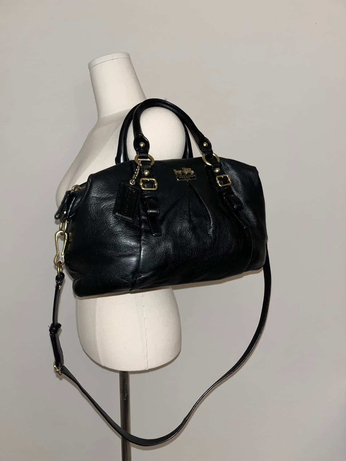 📦Coach All Black Basic shoulder bag 상품이미지4