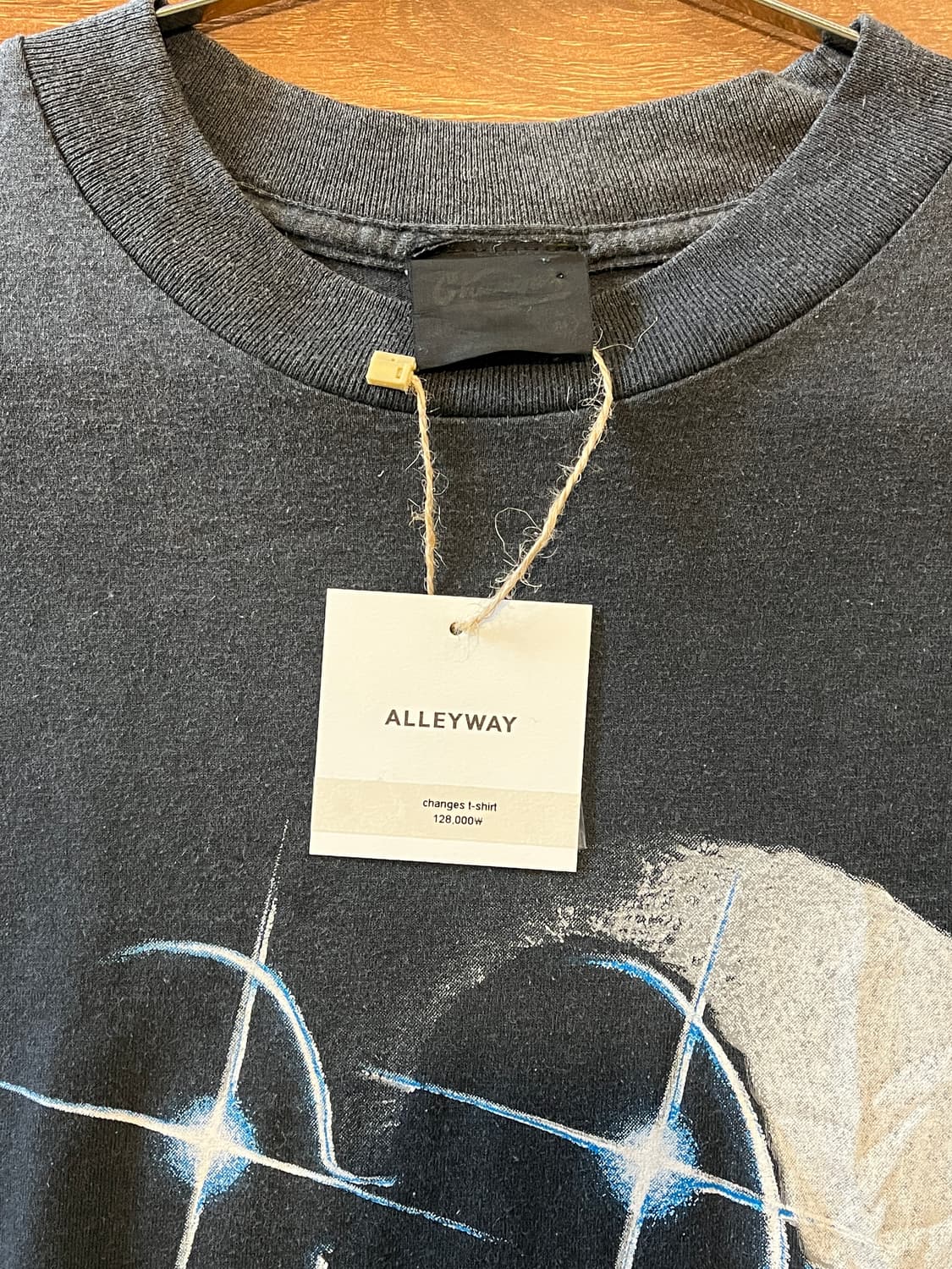 Changes t-shirt 상품이미지3