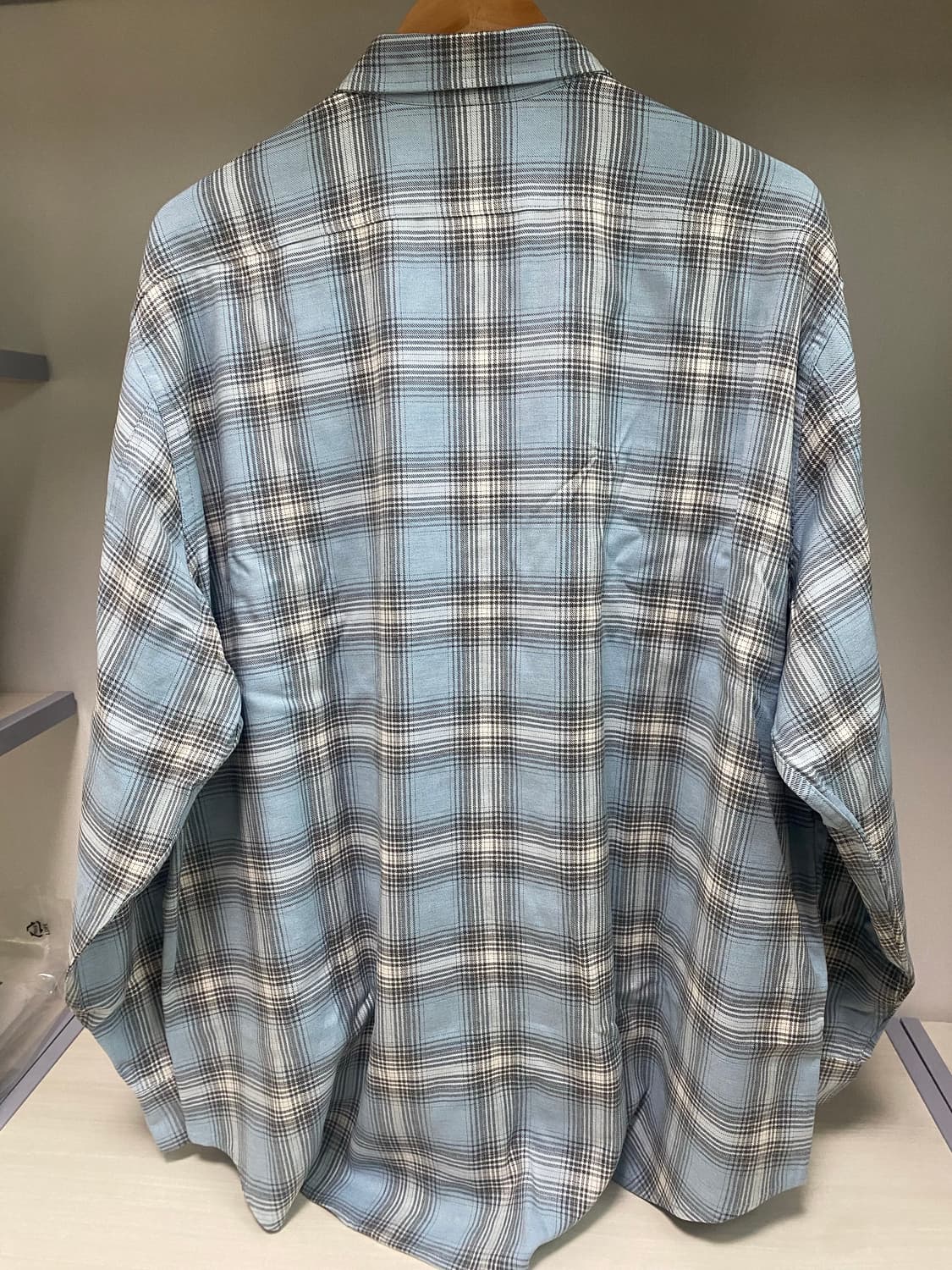 (새상품) 아미 오버사이즈 포켓 오버셔츠 상품이미지2