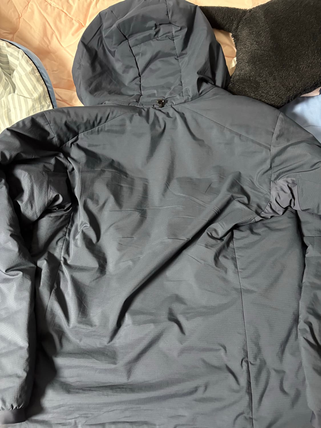 아크테릭스 아톰 헤비웨이트 m 블랙 사파이어 상품이미지2