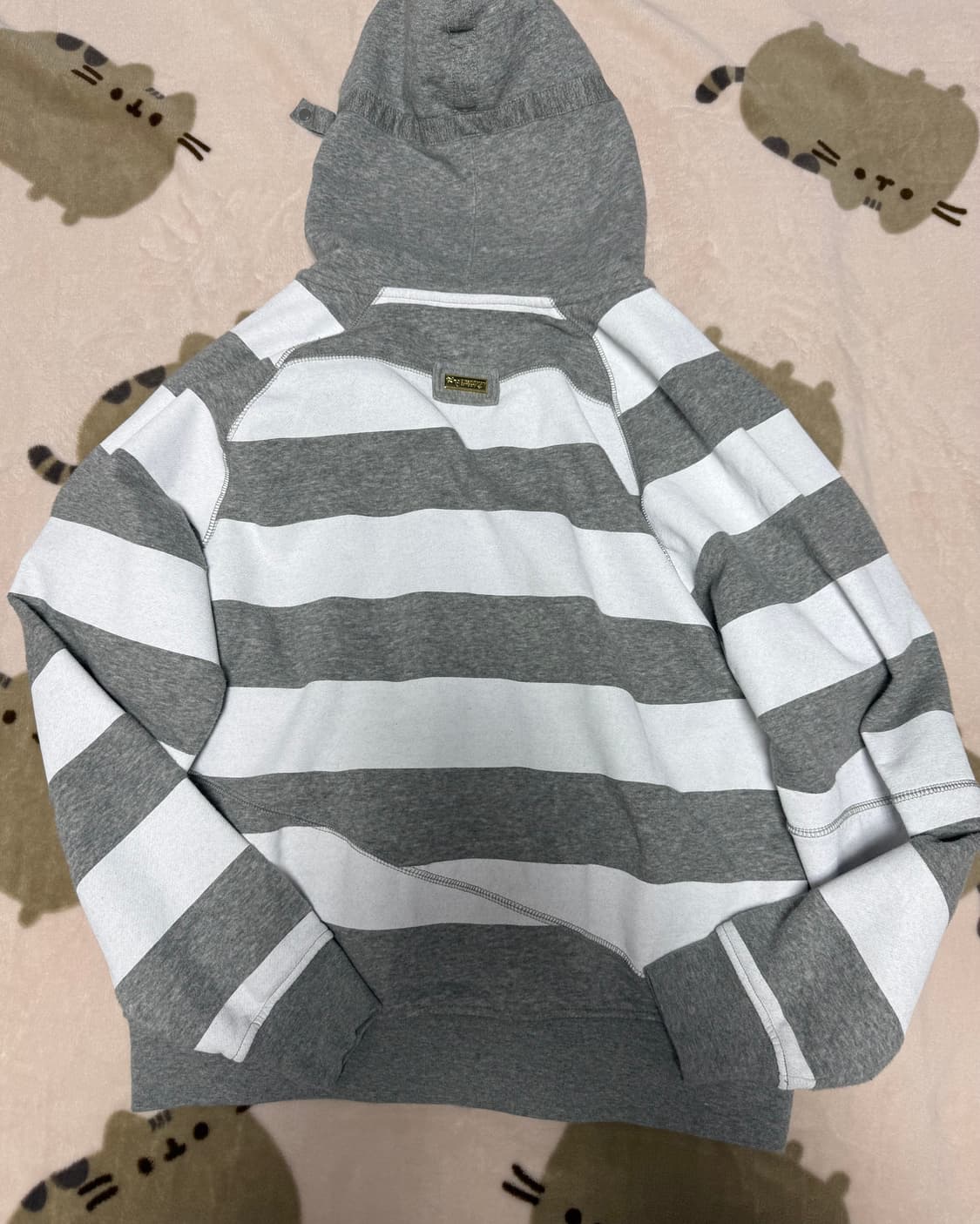 전기톱 후드집업 상품이미지2