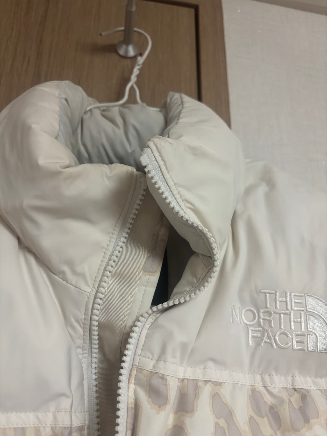 노스페이스 1996 레트로 눕시 레오파드 새상품 상품이미지8