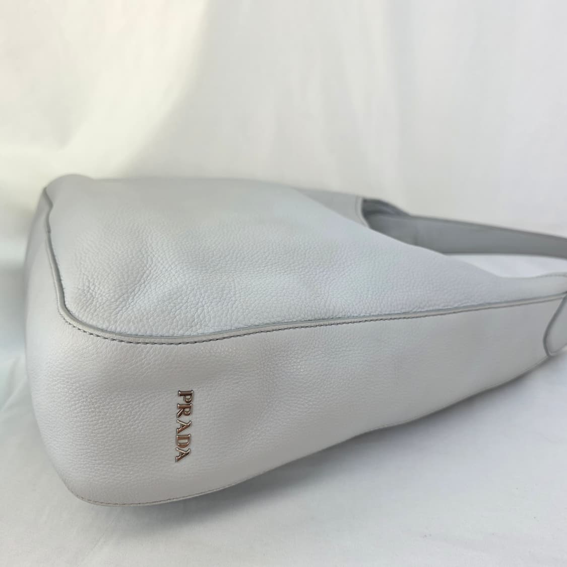 [정품 PRADA] 프라다 비텔로 가죽 호보백 숄더백 상품이미지2