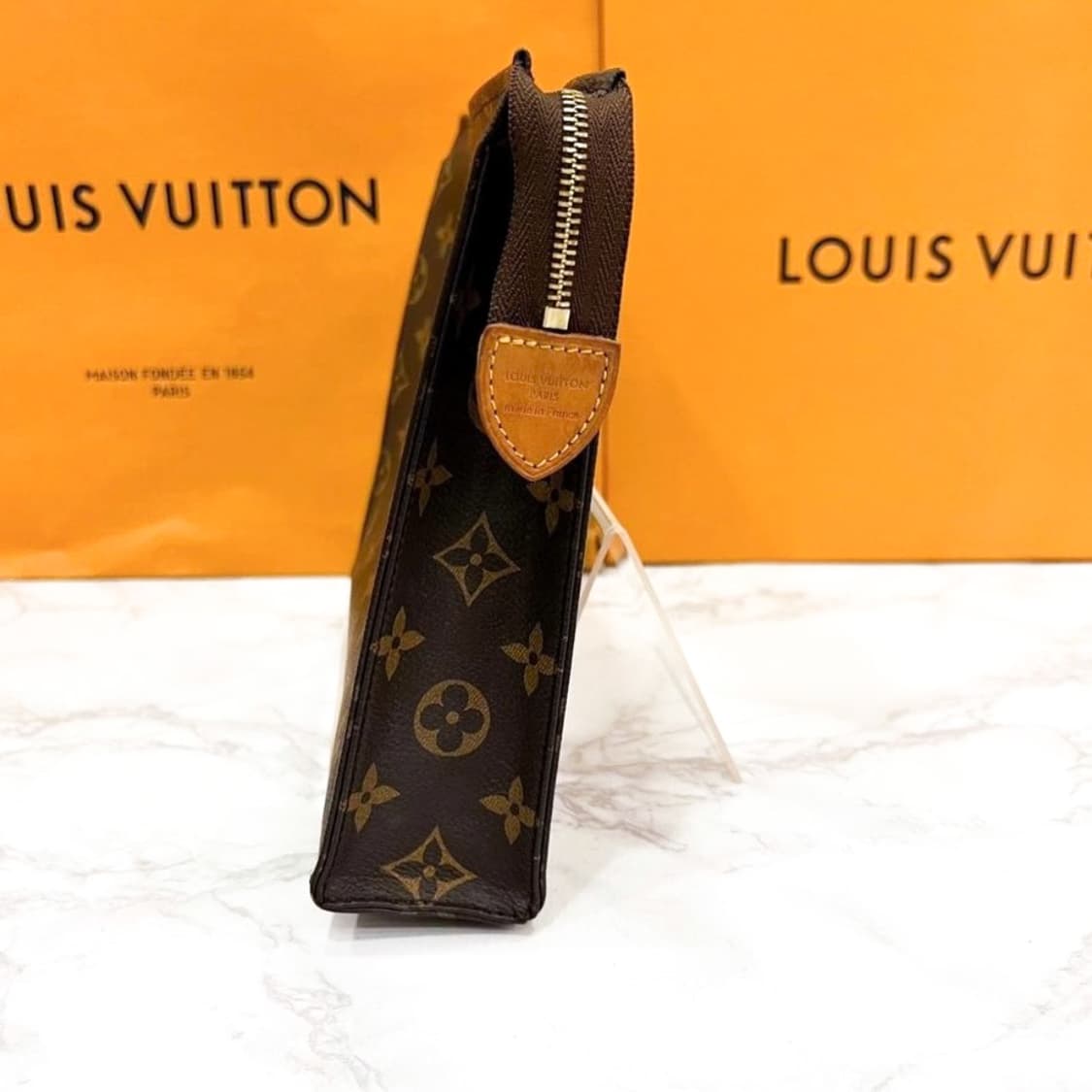 루이비통 포쉐트 토일렛 26 클러치 상품이미지4