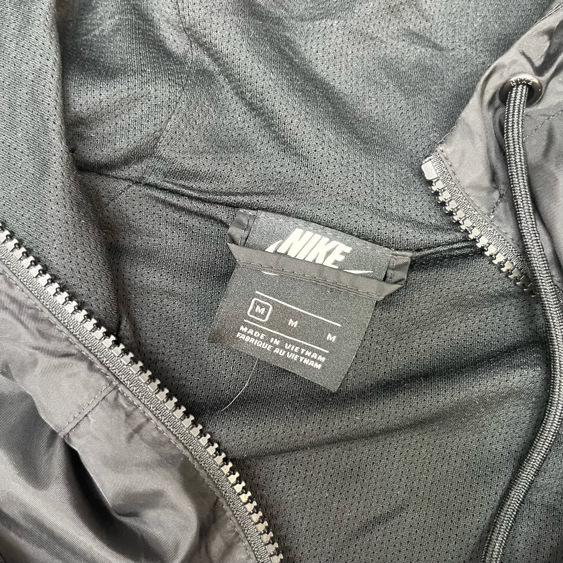 Nike black windrunner jacket 상품이미지6