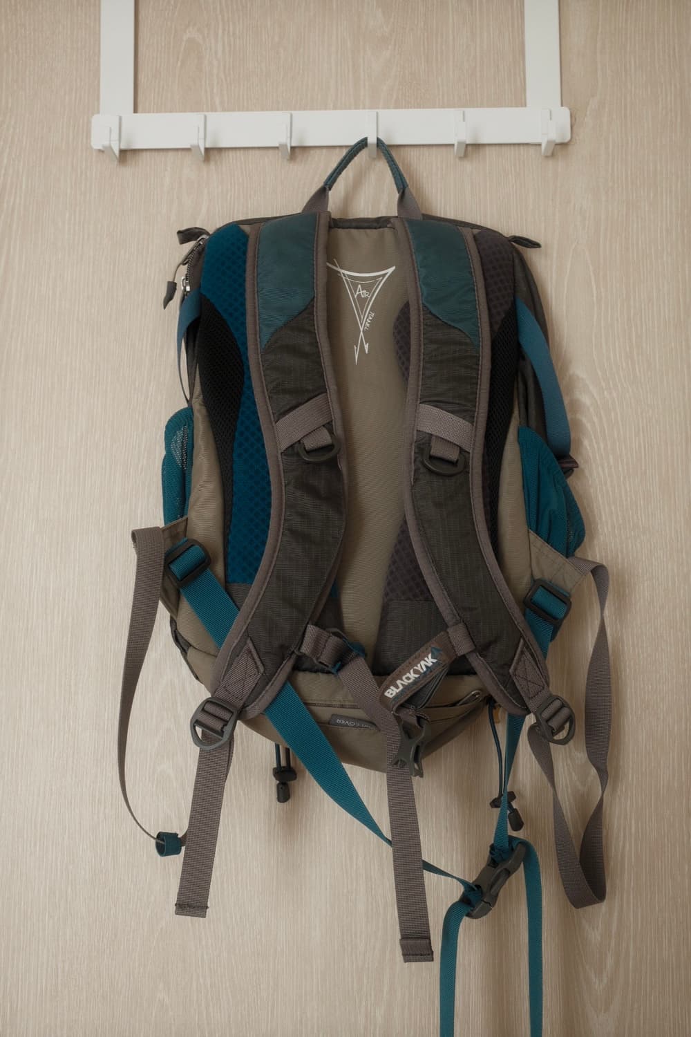 블랙야크 백팩 18L 상품이미지2