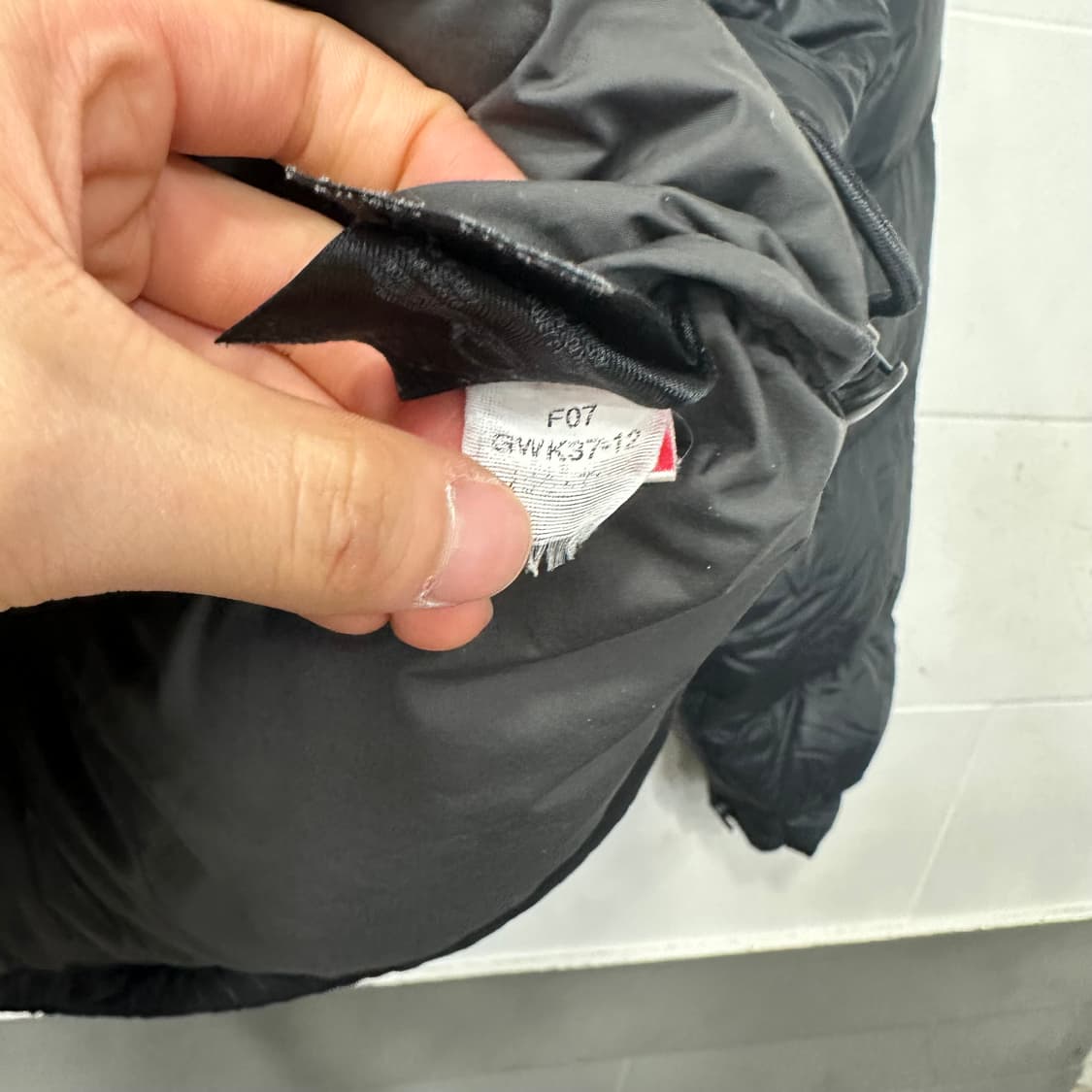 노스페이스 700 눕시 패딩 상품이미지5