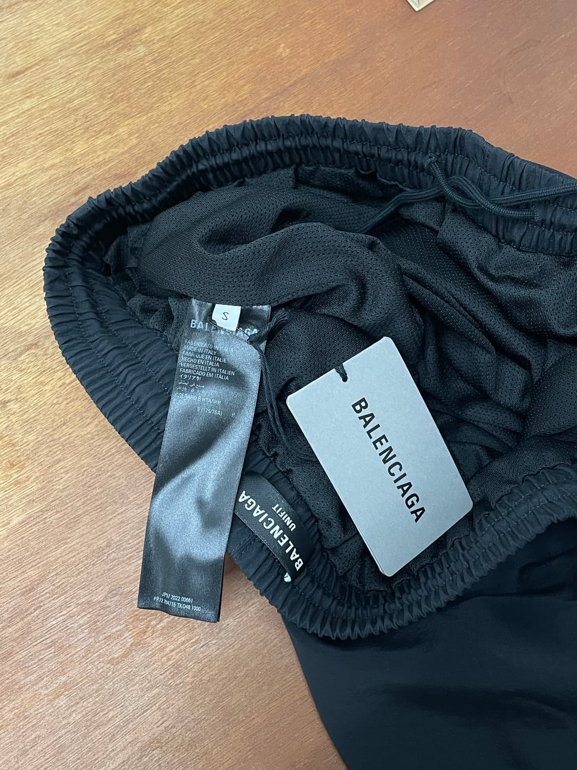 발렌시아가 3B 스포츠 나일론 조거팬츠 상품이미지7