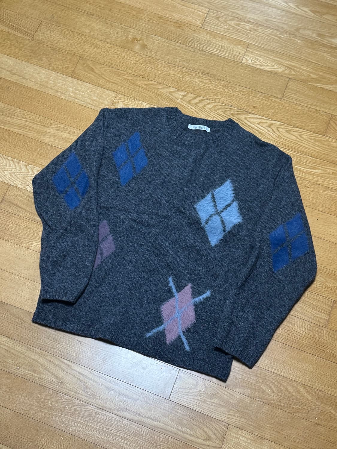 넌블랭크 니트 상품이미지1