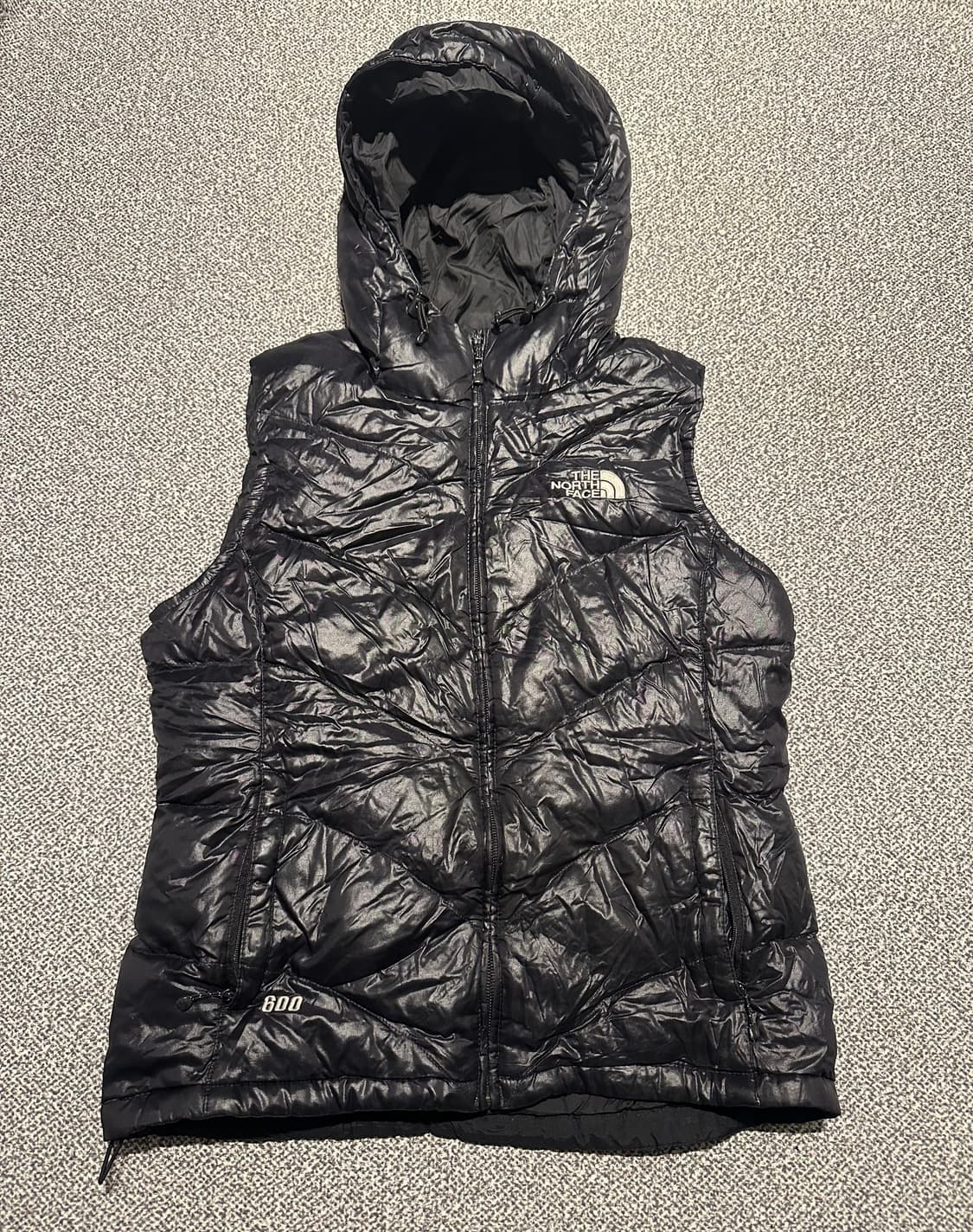 노스페이스 600 블랙 패딩 베스트 85 상품이미지3