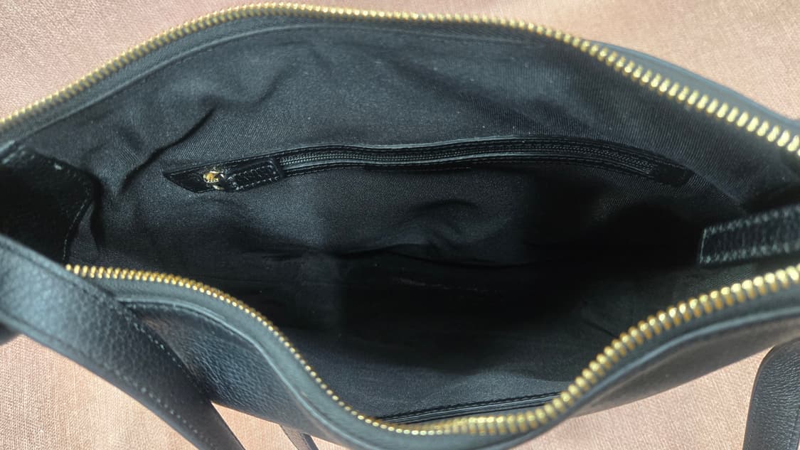 루이까또즈(LOUIS QUATORZE)  남 녀 -블랙 가죽 숄더백 상품이미지7