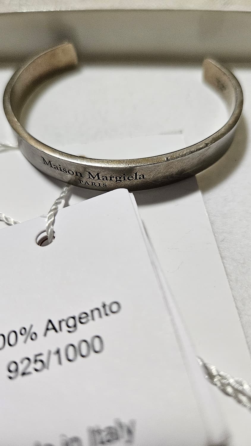 예약중) 마르지엘라 실버 로고 커프 팔찌 XS 사이즈 상품이미지4