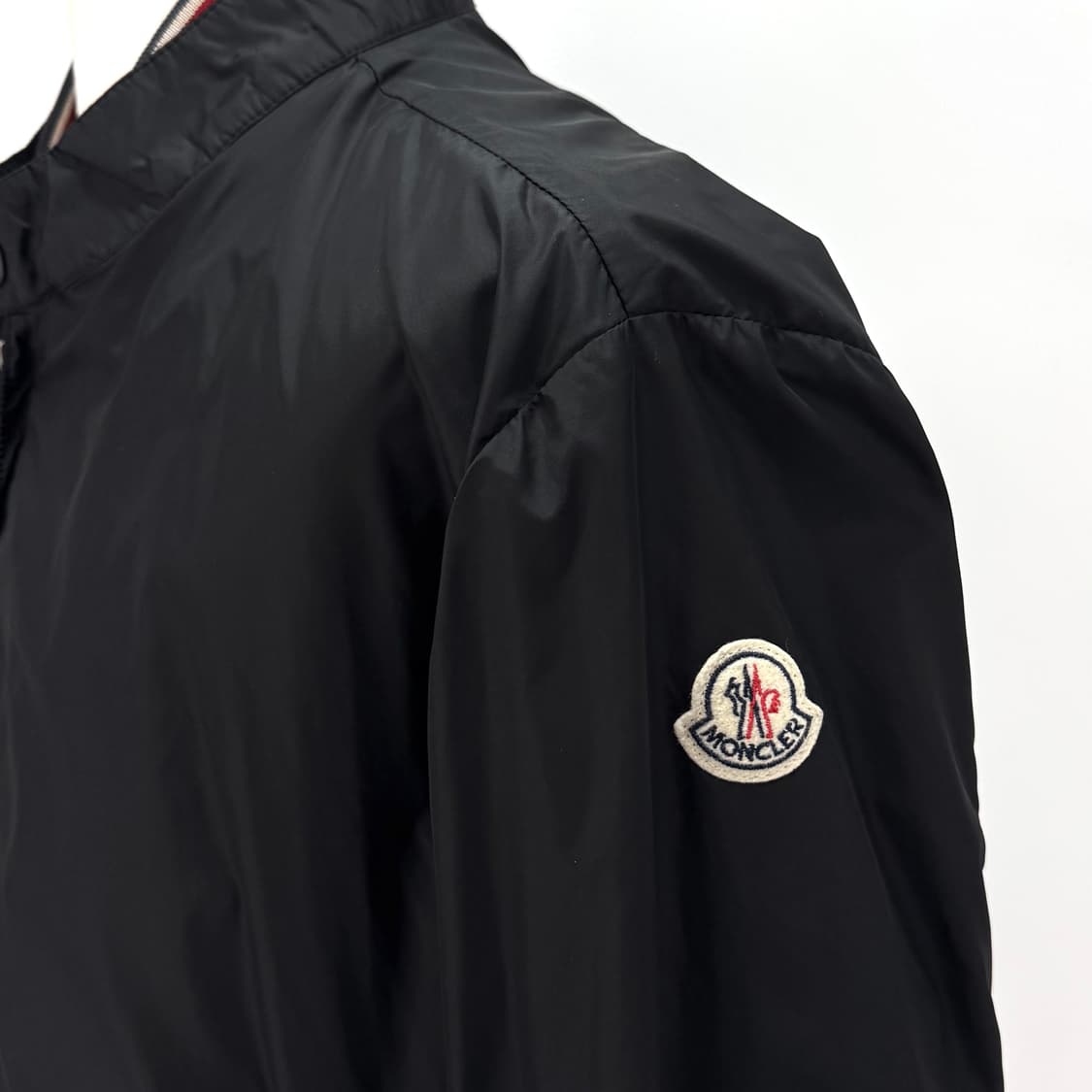 [4사이즈] 몽클레어 바람막이 집업 자켓 블랙 상품이미지7