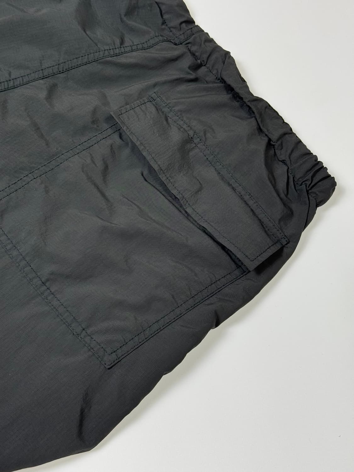 GU 지유 빅 나일론 파라슈트 팬츠 L 상품이미지4