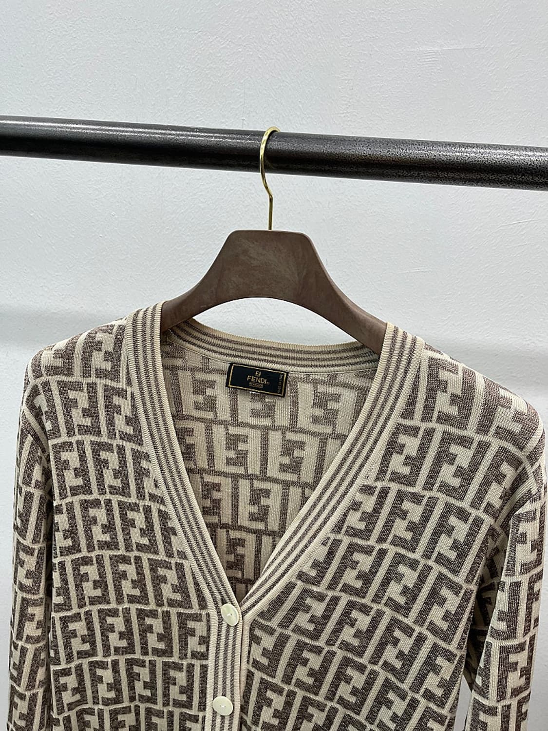 여) 펜디 90s FF로고 울 가디건  상품이미지3