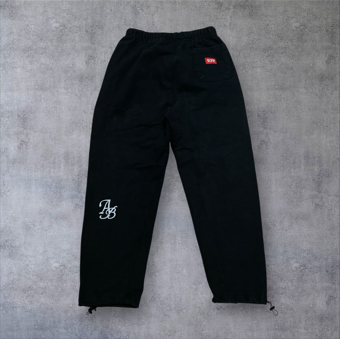 아카이브 볼드 939 로고 블랙 스웻 팬츠 상품이미지2