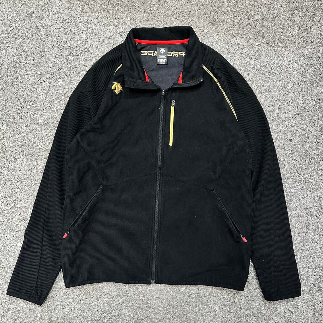 [100] 데상트 코듀로이 자켓 상품이미지1