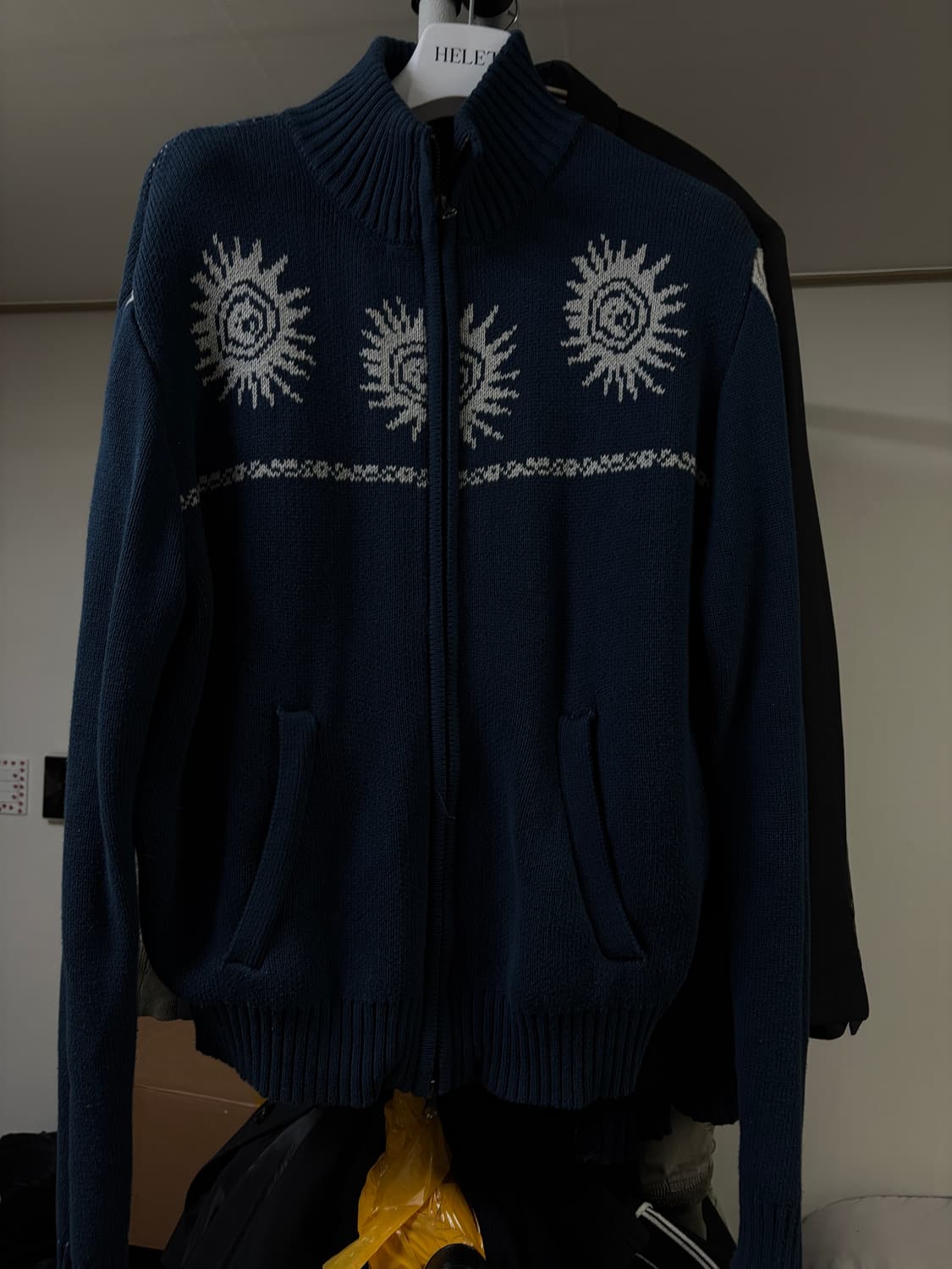 아캄 니트집업  상품이미지3