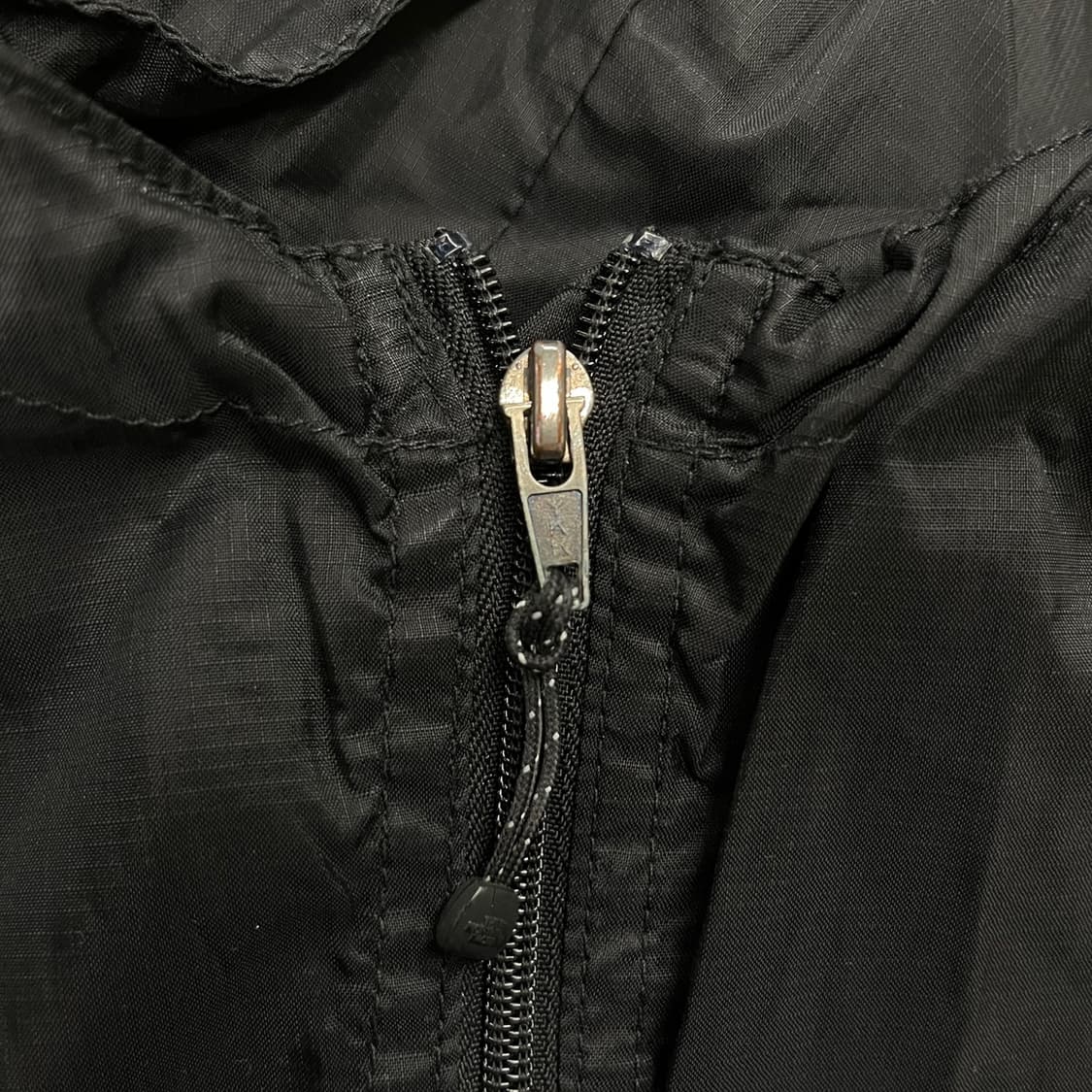 [정품/95,m] 노스페이스 블랙 바람막이 후드 자켓 b8 상품이미지7