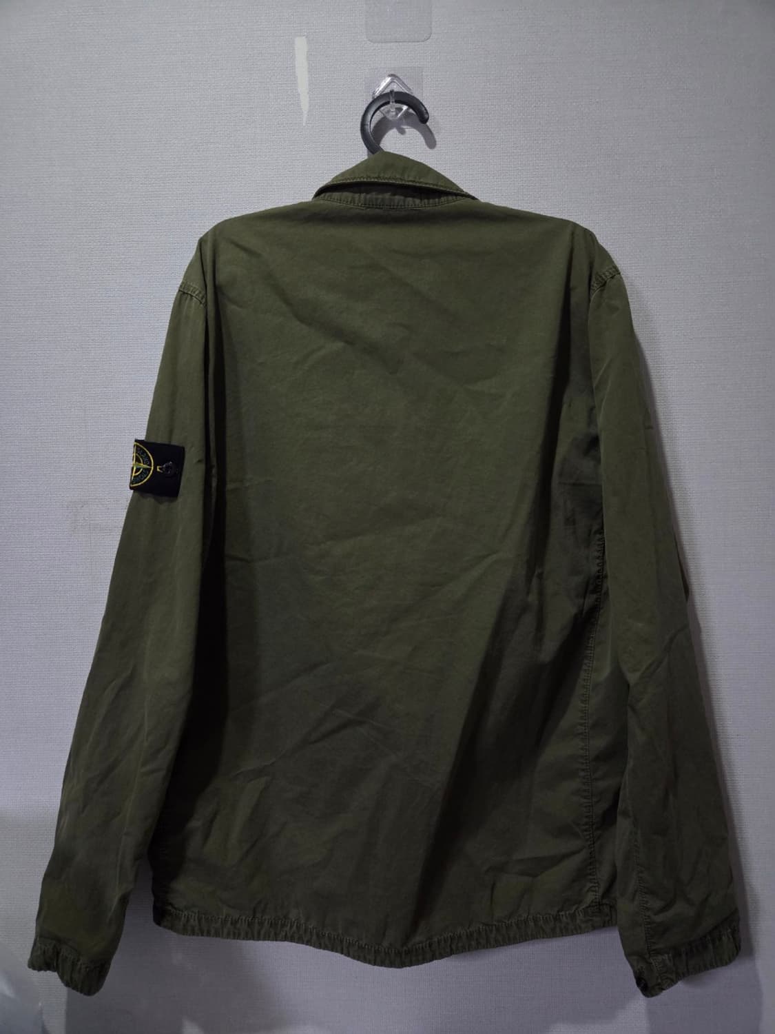 정품 스톤아일랜드 카키 올드이펙트 114WN 오버셔츠 100/L 상품이미지3