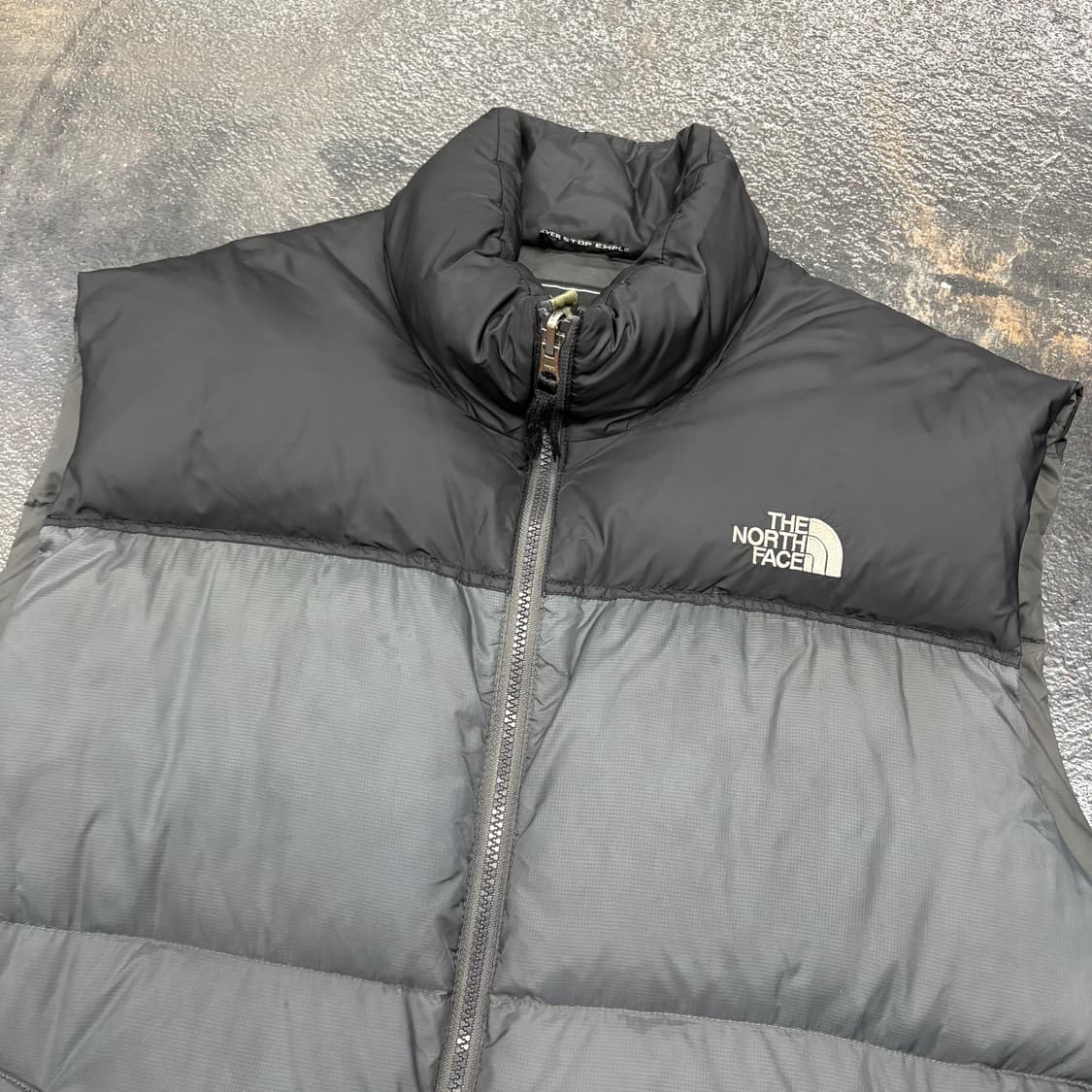 (105)노스페이스700조끼패딩 상품이미지3