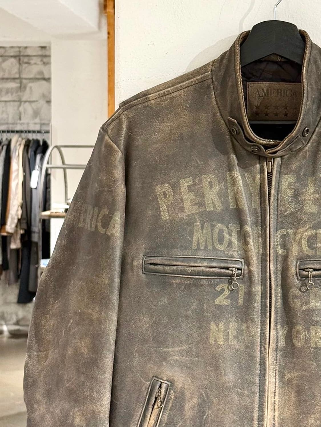 페리 앨리스 브라운 워시드 카우레더 자켓 상품이미지2