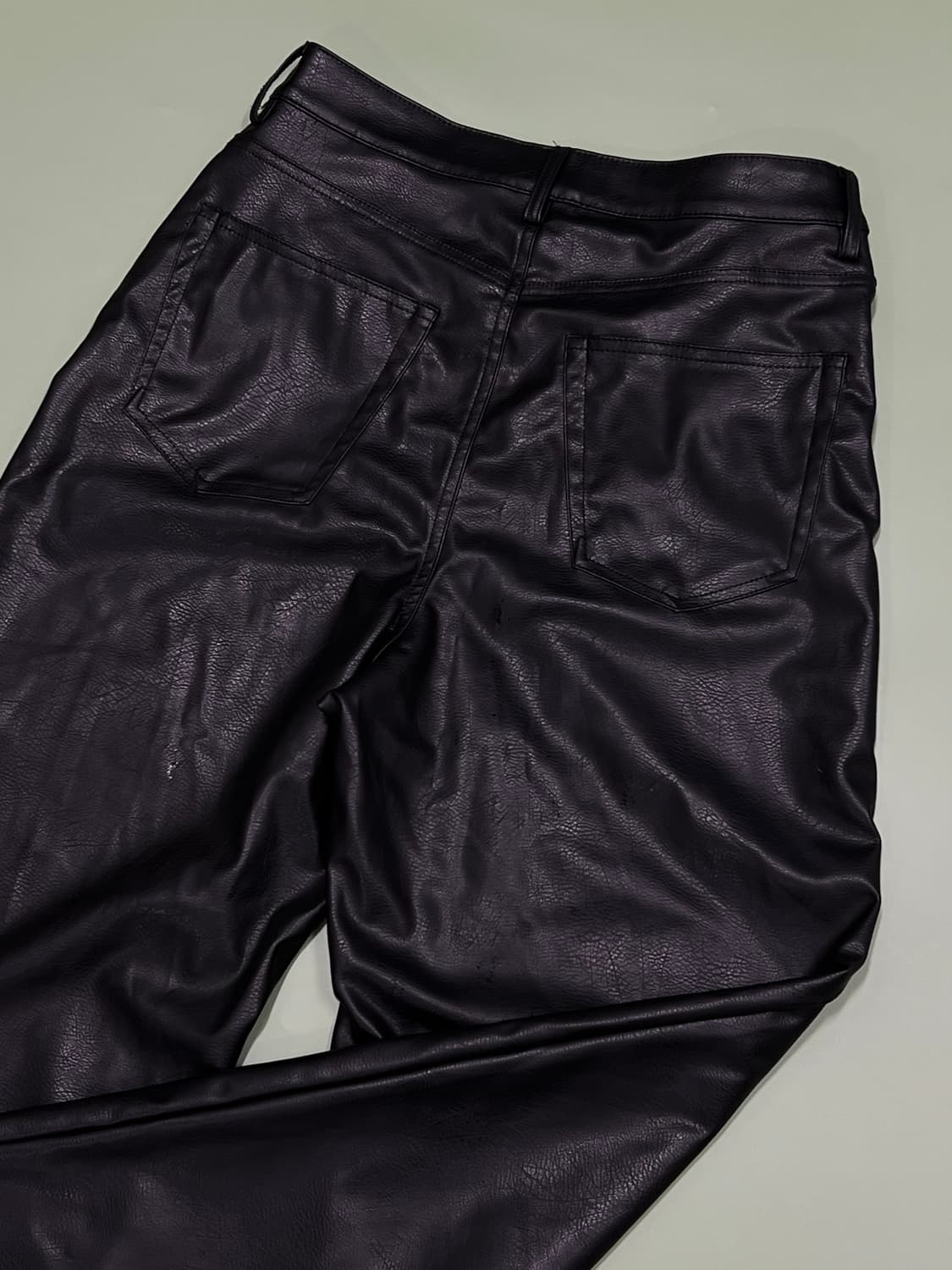 H&M 와이드 페이크 레더 팬츠 상품이미지5