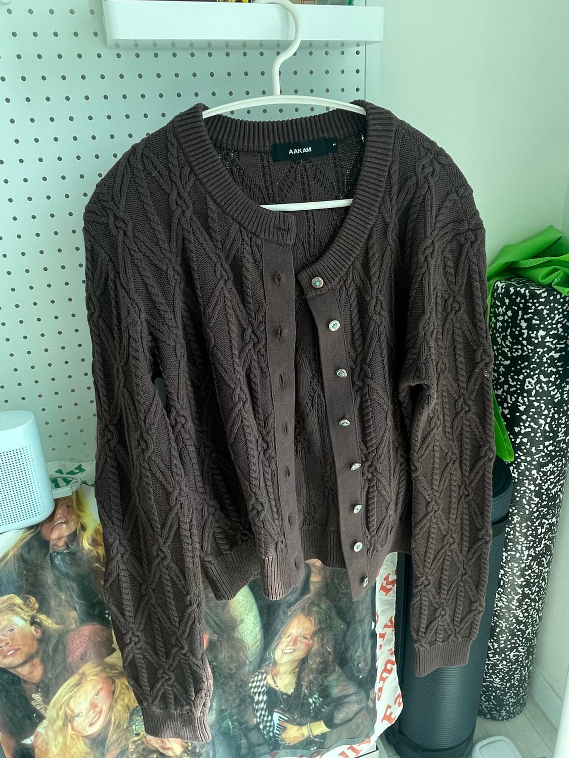 아캄 선버튼 패턴 가디건 상품이미지4