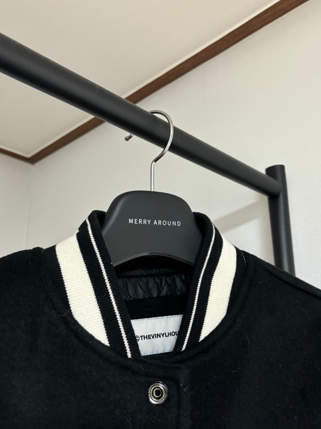 더바이닐하우스 바시티 자켓 상품이미지7