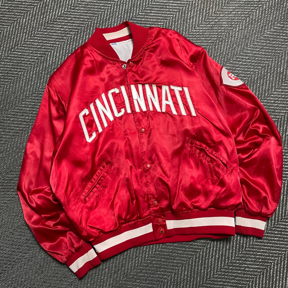00s MLB 아메리칸 신시네티 스타디움 사틴 바시티 자켓y 5077 상품이미지1