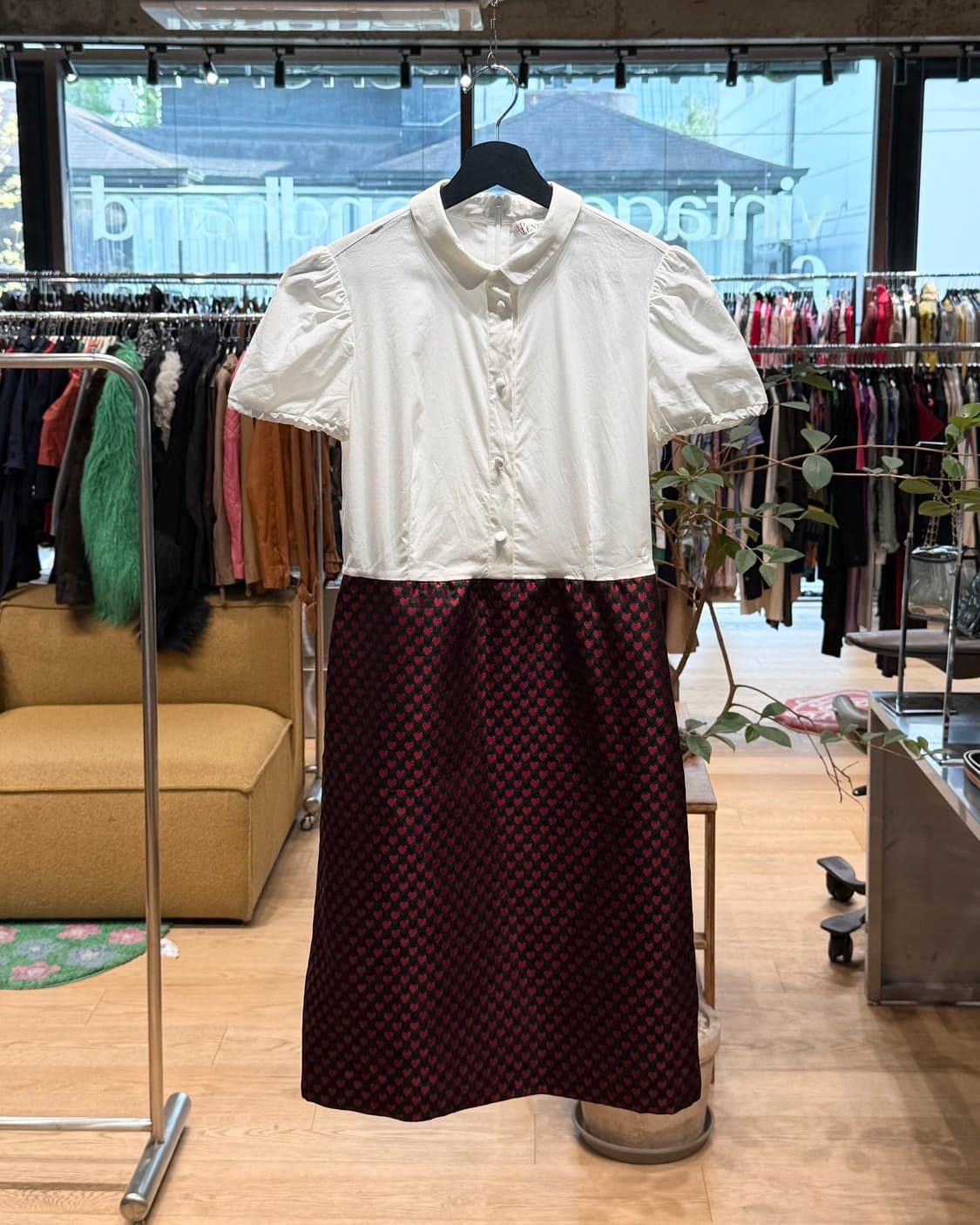 레드 발렌티노 화이트 앤 레드 블랙 하트 자카드 원피스 상품이미지1