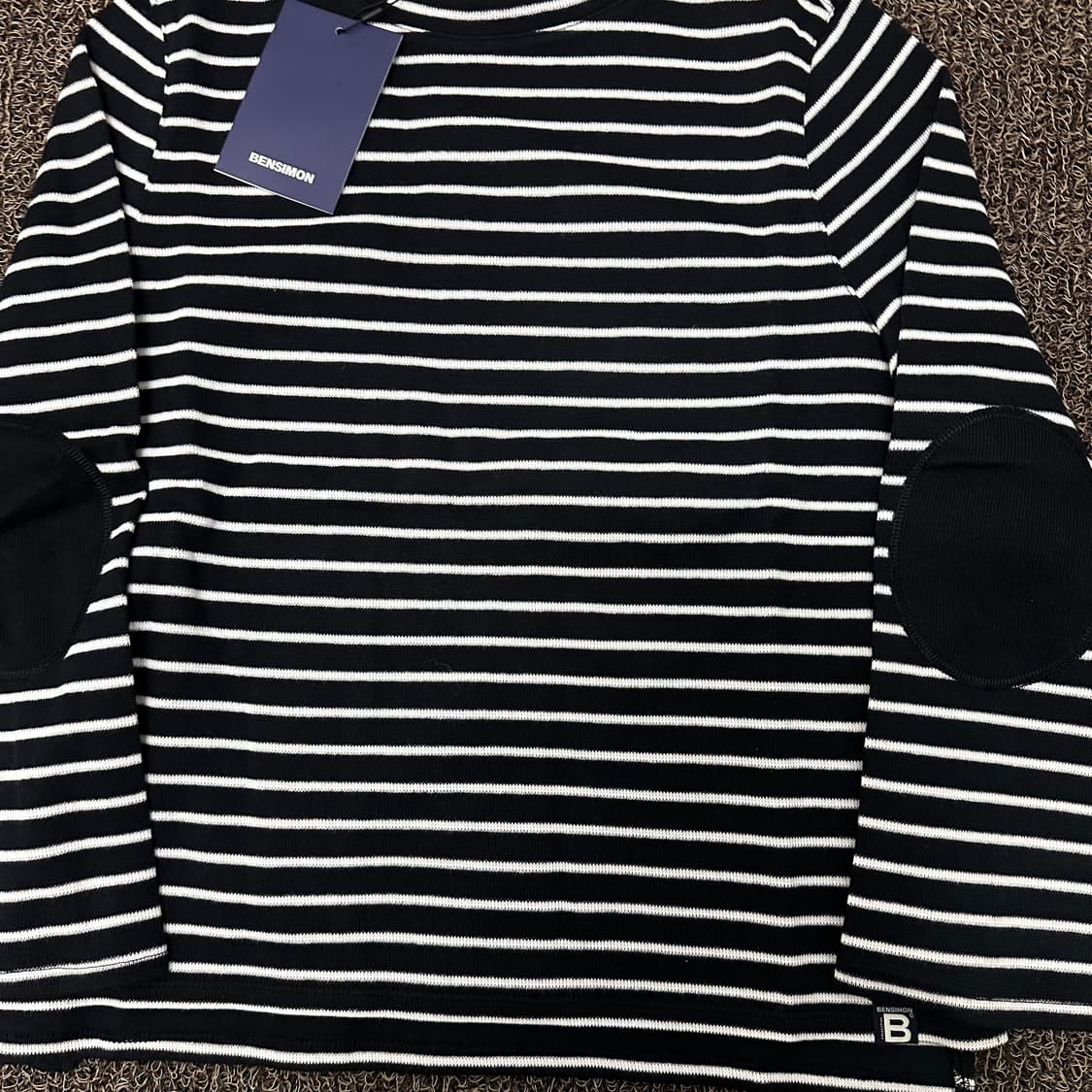 [새상품] 벤시몽 스트라이프 엘보패치 여성 긴팔티셔츠 블랙 L 상품이미지3