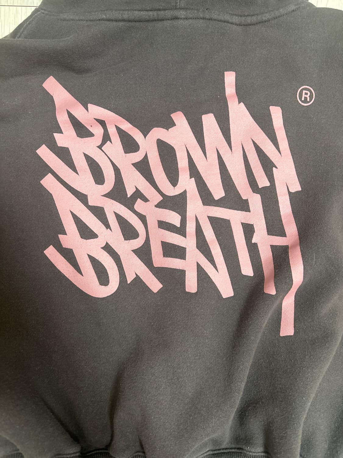 브라운브레스 크롭 후드티 차콜 상품이미지3