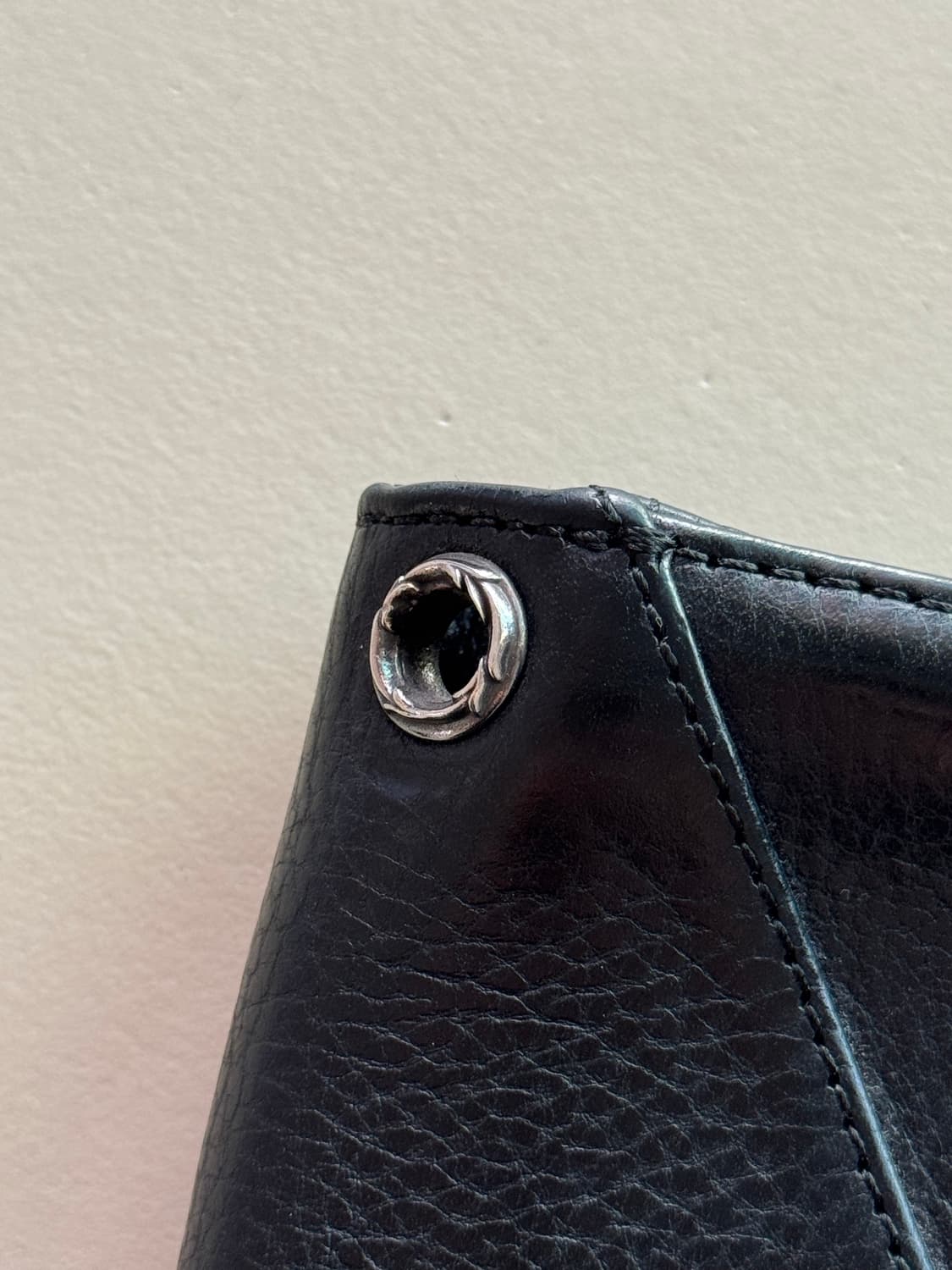 크롬하츠 원볼 타이니 지갑 상품이미지4