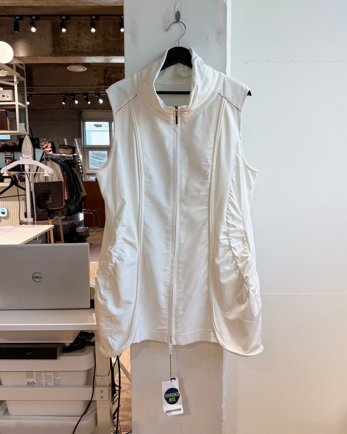 히로코 코시노 화이트 베스트 자켓  상품이미지2