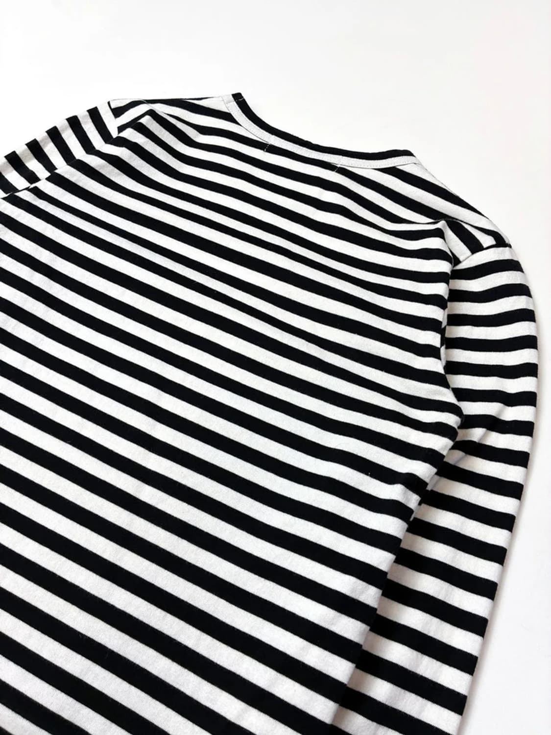 꼼데가르송 플레이 하트로고 스트라이프 롱 슬리브 PN5391 상품이미지5