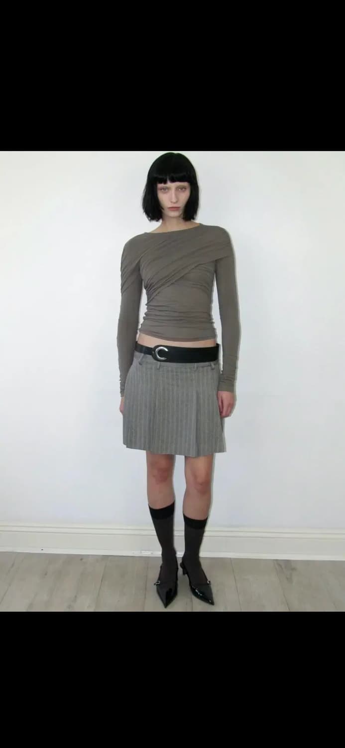 *해외출국으로 판매중단예정*디자이너브랜드 동령 셔링드레이프 티셔츠 베이지 상품이미지3