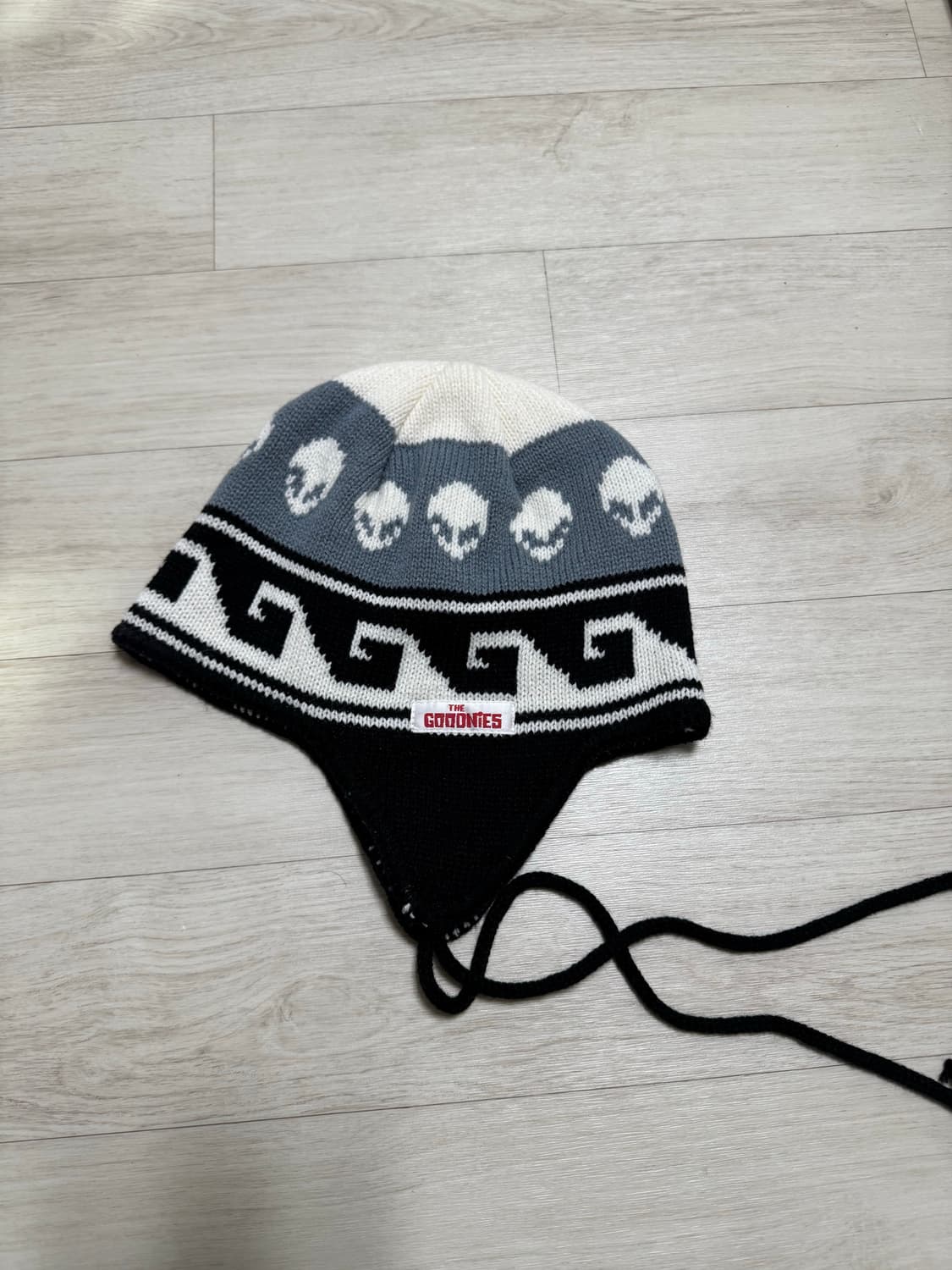 굿니스 이어플랩 비니 상품이미지1