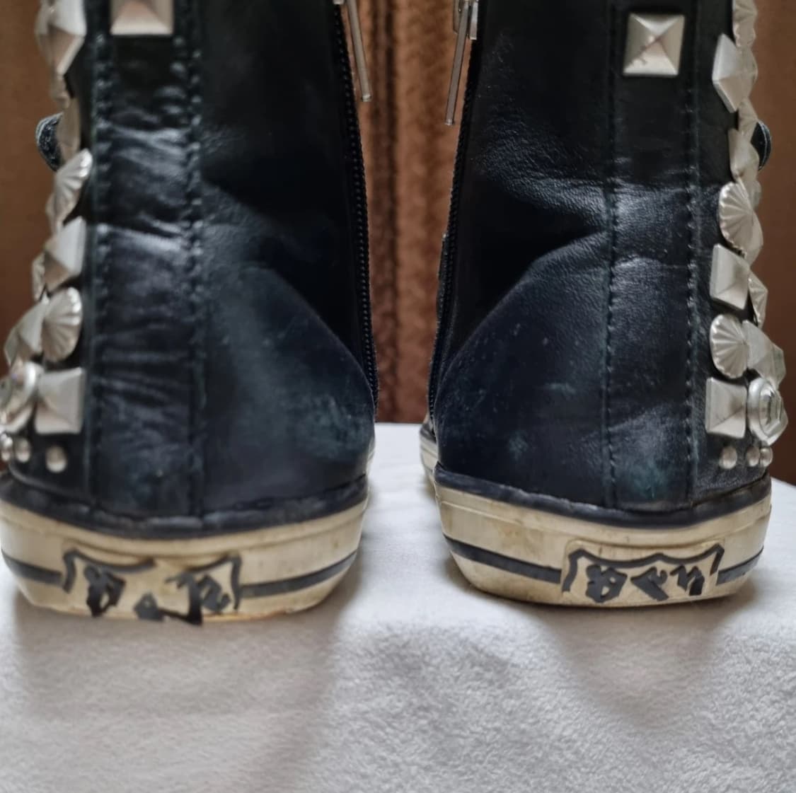 Ash 아쉬 스터드 하이탑 스니커즈 37 상품이미지6