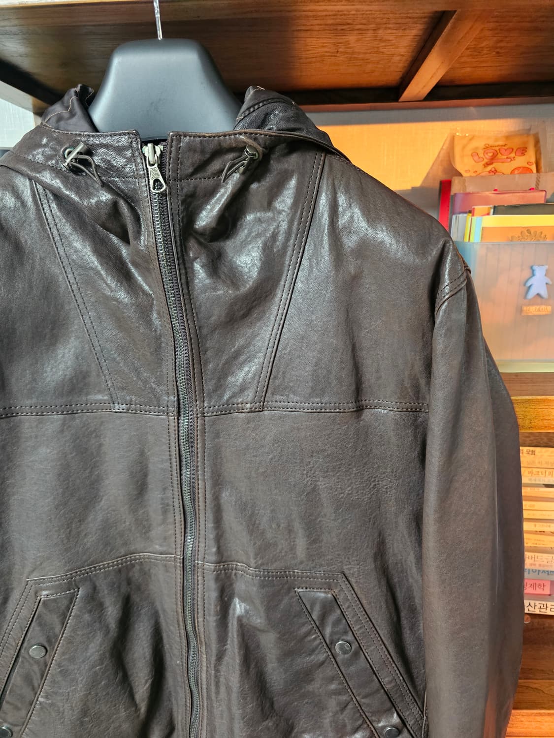 씨피 CP컴퍼니 가죽 후드 퀼팅 자켓 100 팔아요 정품 패딩 상품이미지5