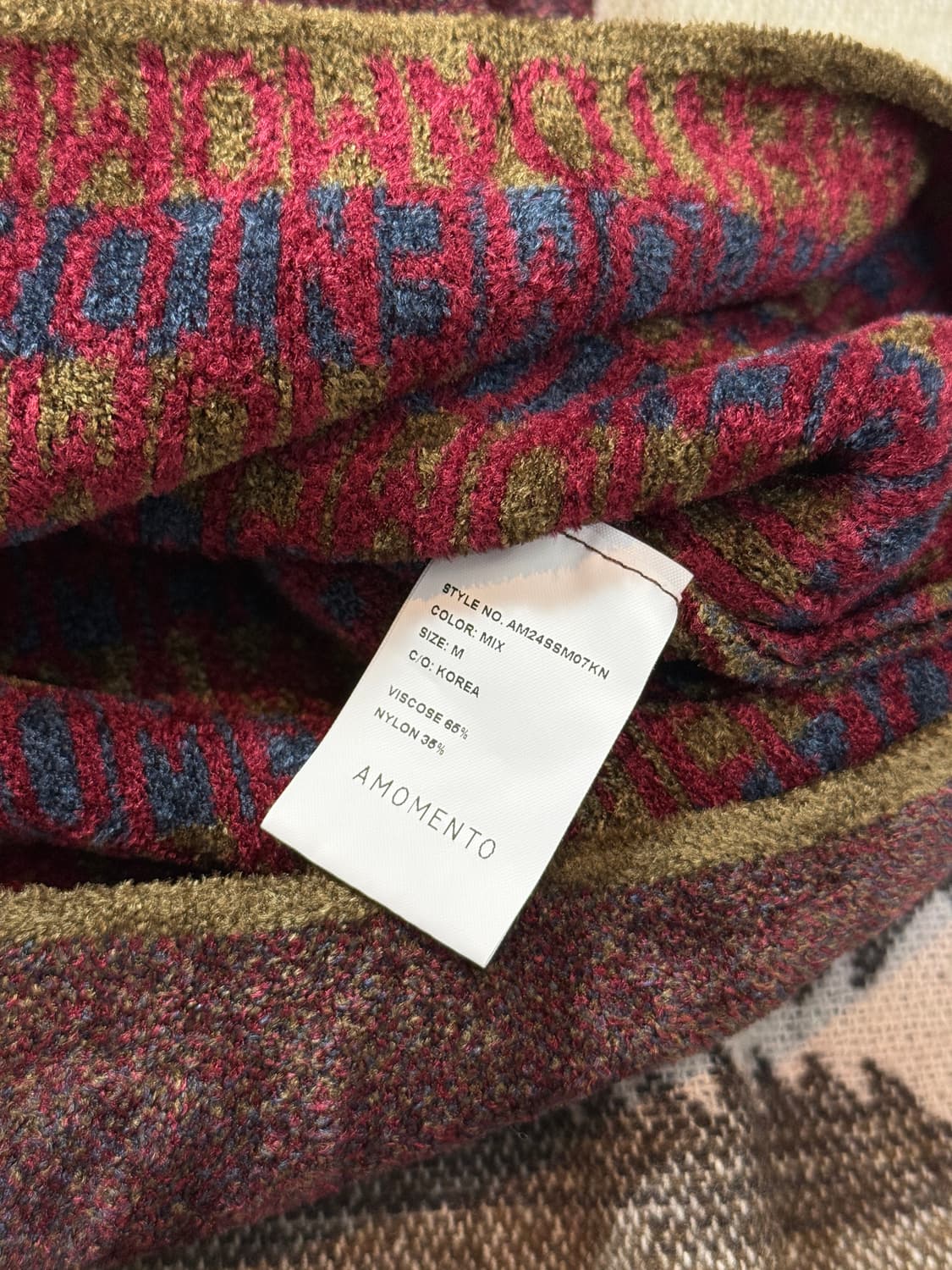 아모멘토 자카드 칼라 니트 상품이미지5