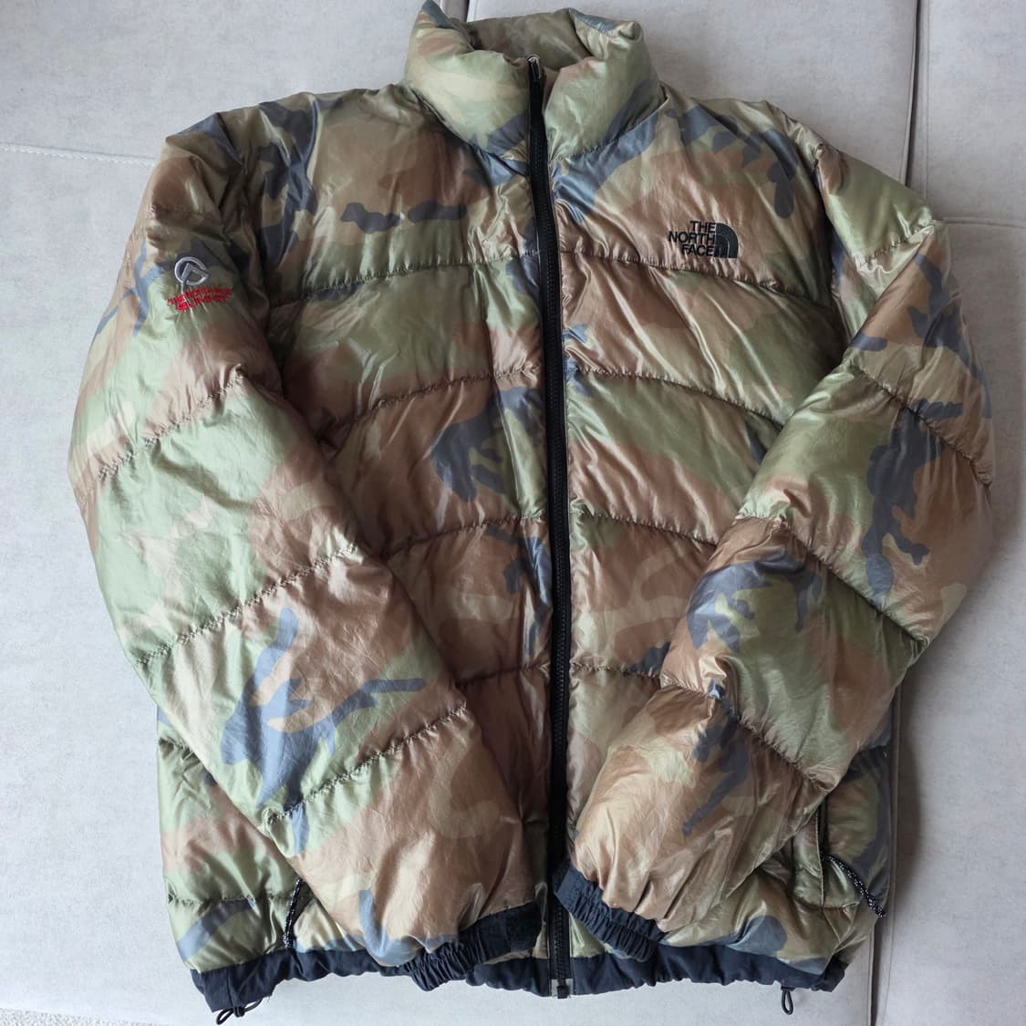 일본판 카모 노스페이스 아콘카구아 경량패딩 XL(105) 상품이미지1