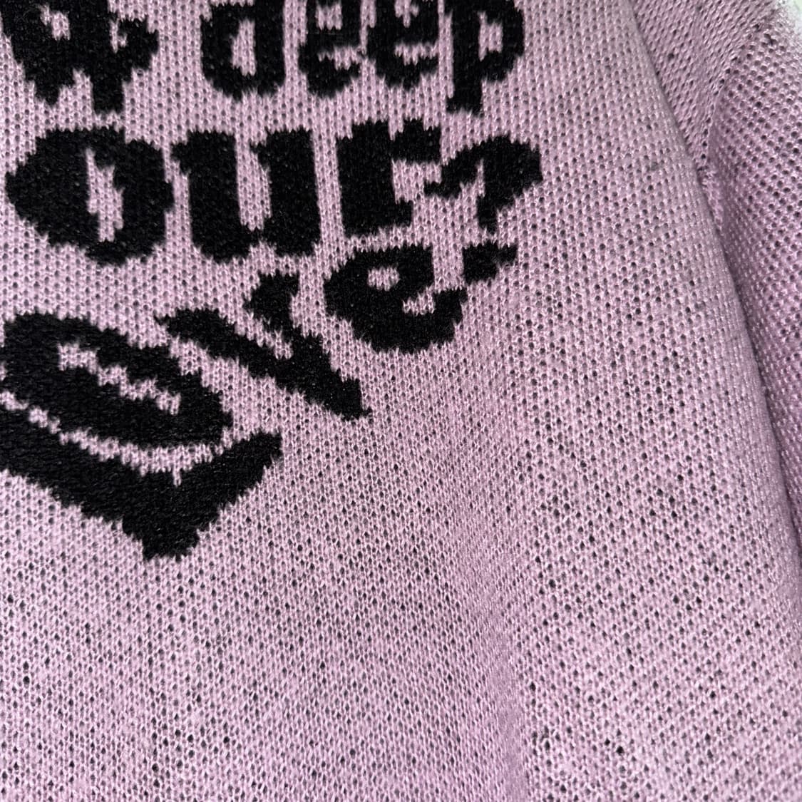 러브이즈트루 AC LUV 니트 퍼플 상품이미지2