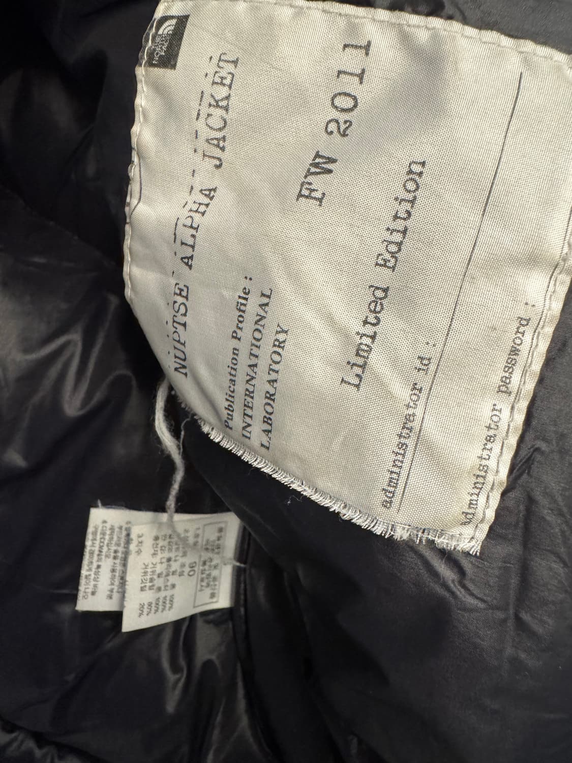 노스페이스 700 리미티드에디션 눕시 처분  상품이미지3