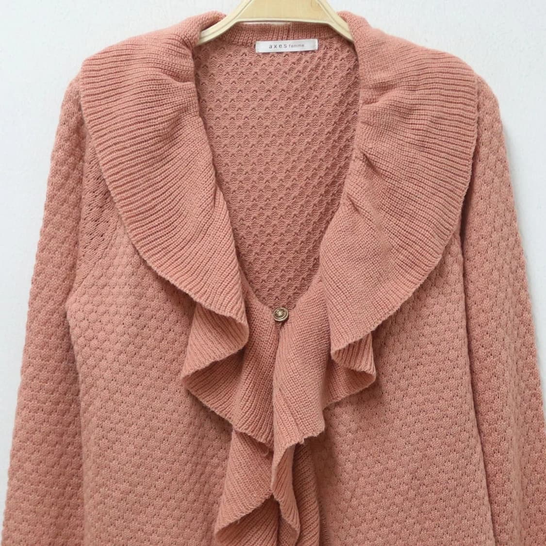 액시즈팜 딸기우유 프릴 니트 가디건 66084 상품이미지3